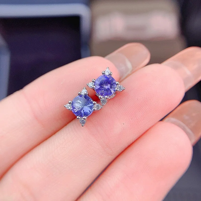 Серьги-гвоздики из серебра 925 пробы с танзанитами | Украшения и аксессуары