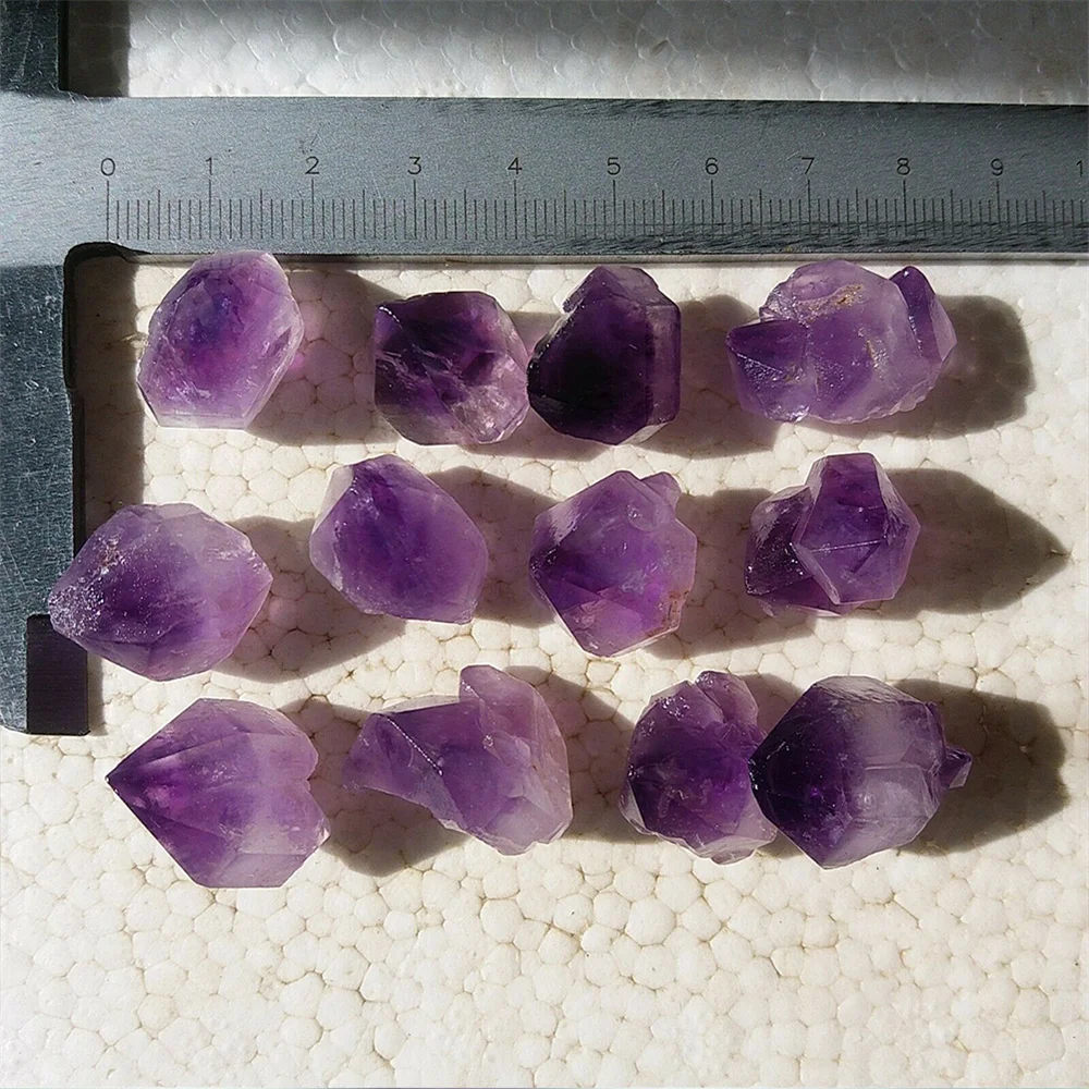 

Аметистовые кристаллы для декора