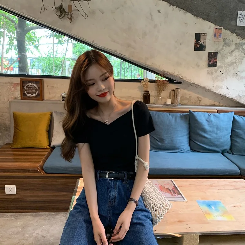 

Black Bottoming Shirt Summer 2021 New Navel V-neck Short Sleeve T-shirt Women's Slim Fit off-Shoulder Top Fashion