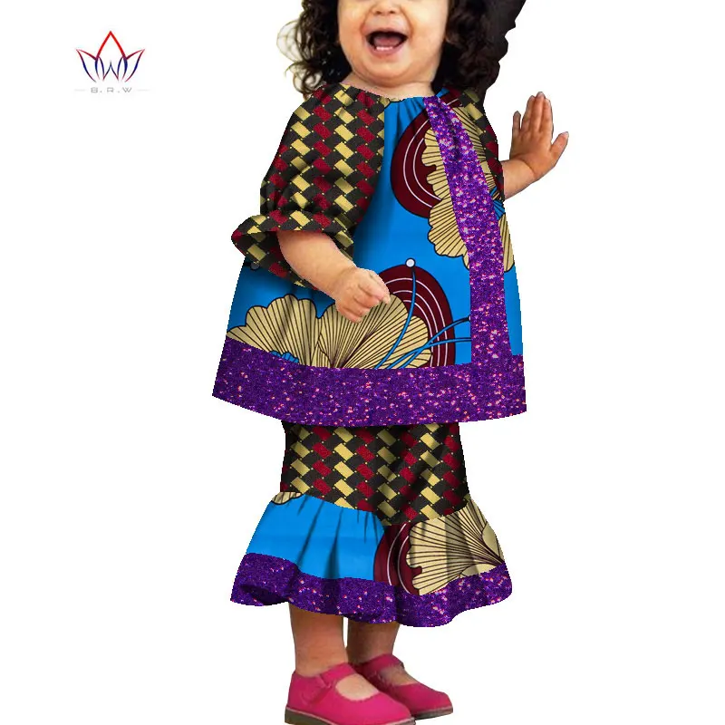 

Traditional Girls Clothing Sets Summer Short Sleeve T-shirt+Print Skirt 2Pcs for Kids Clothing Sets Baby Clothes Outfits WYT553