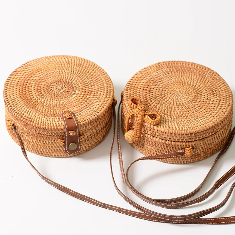 

2019 Round Straw Bags Women Summer Rattan Bag Handmade Woven Beach Cross Body Bag Circle Bohemia Handbag Bali