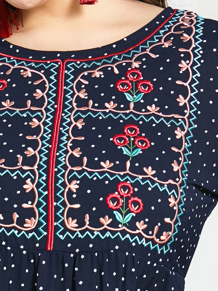 

Embroidery Kaftan Dubai Abaya Muslim Hijab Dress Turkey African Dresses Abayas Women Vestidos Oman Robe Longue Musulman De Mode