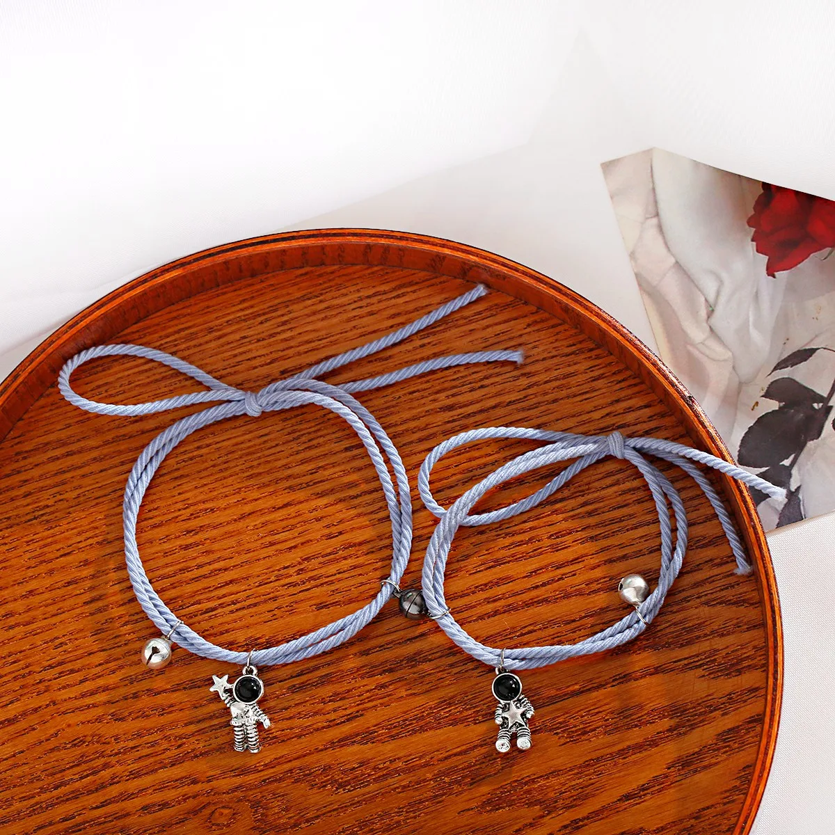 

2021 New Magnet Couple Bracelet Star Astronaut Bracelet Attractive Fashion Valentine's Day Jewelry Gift 2 Pieces/Set