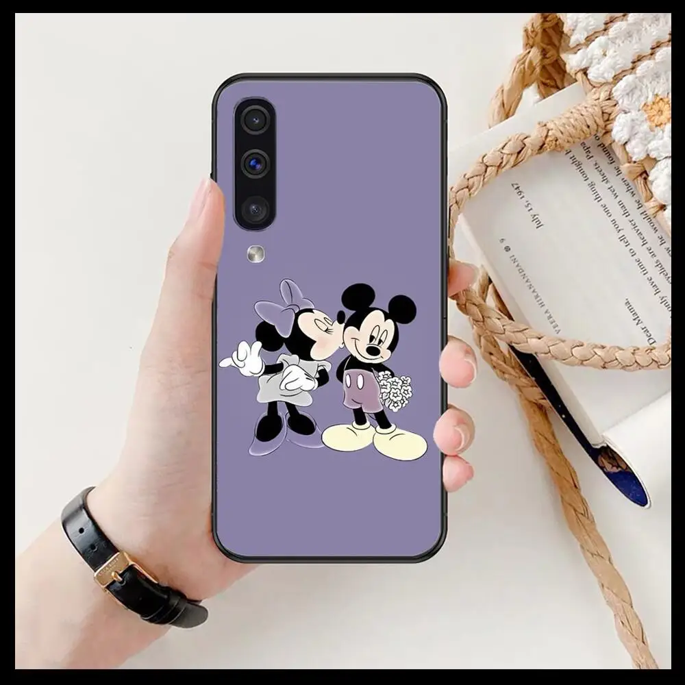 

Love Disney Mouse Minnie and Mickey Phone cover hull For SamSung Galaxy S 8 9 10 20 21 S30 Plus Edge E S20fe 5G Lite Ultra blac