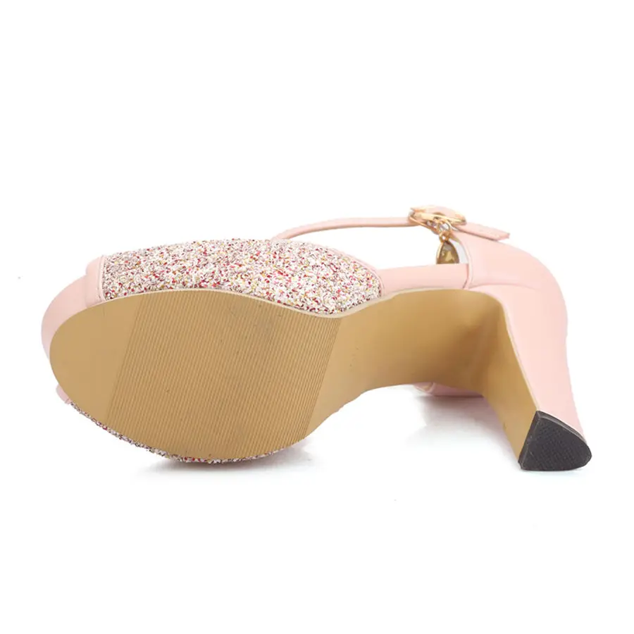 Большие размеры Босоножки на платформе и не сужающемся книзу массивном каблуке