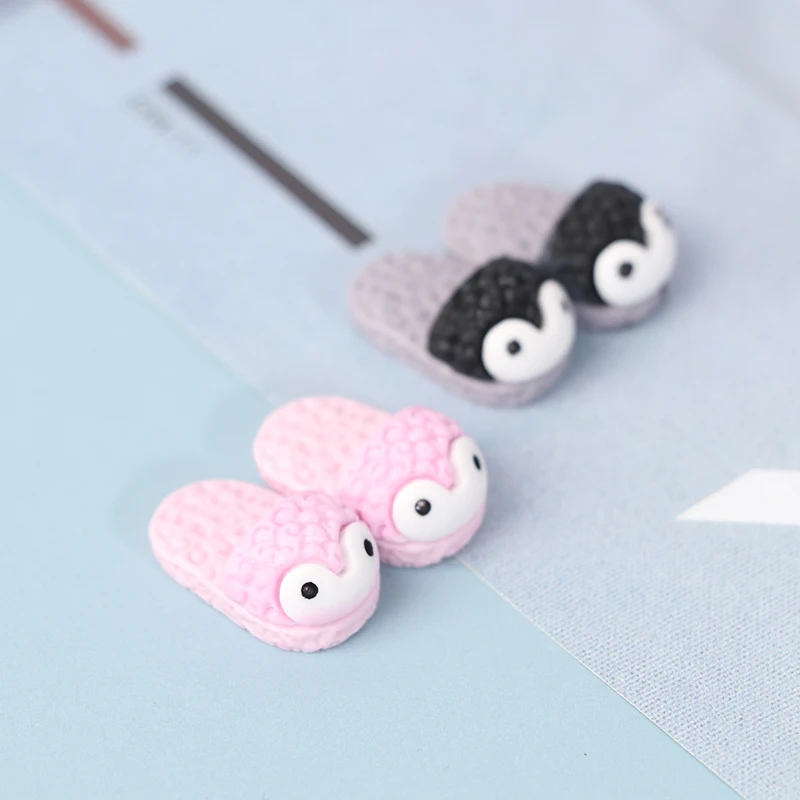 

Симпатичные Миниатюрные Мини тапочки для кукольного домика в масштабе 1/12, 5 пар, обувь для кукол, модные аксессуары