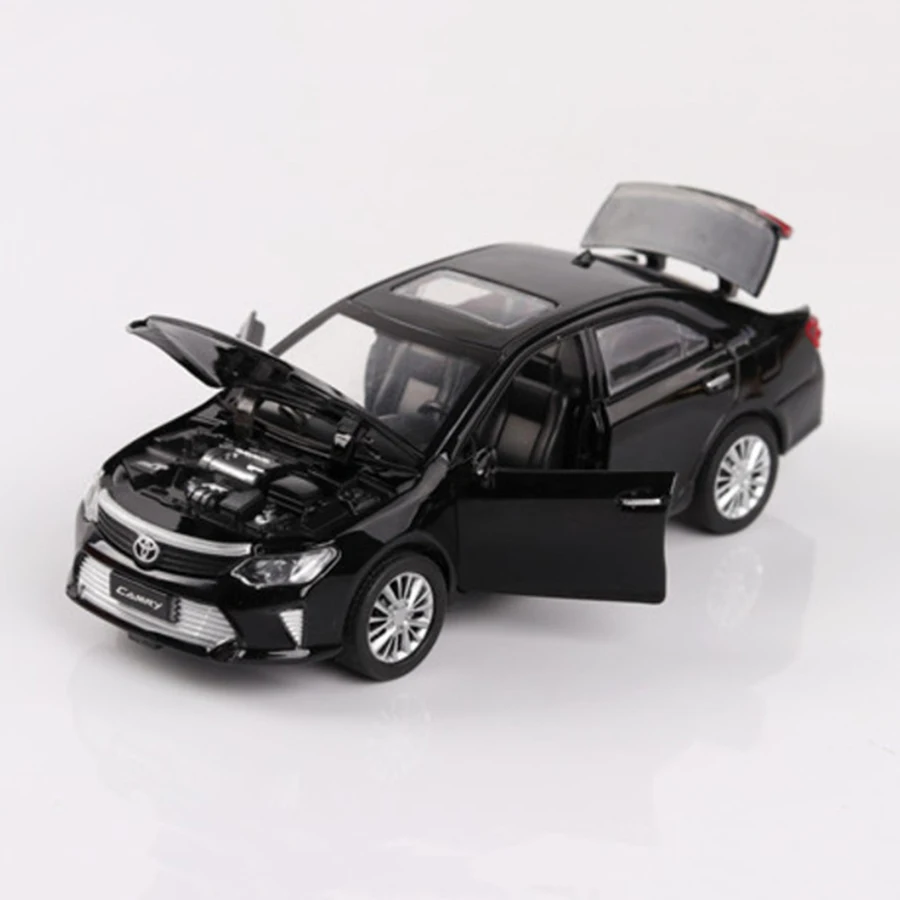 Модель автомобиля Toyota Camry из металлического сплава модель литая игрушечного со