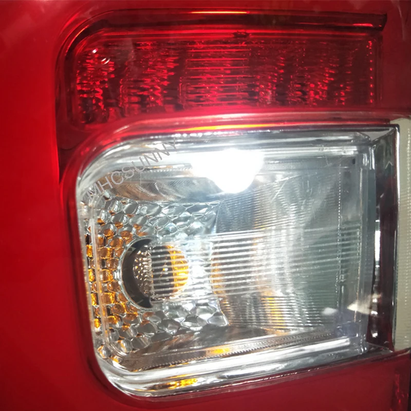 1pcs Outer Side LED Rear Tail Light For KIA sorento 2013 Tail lamp light Stop light taillamp Brake Light