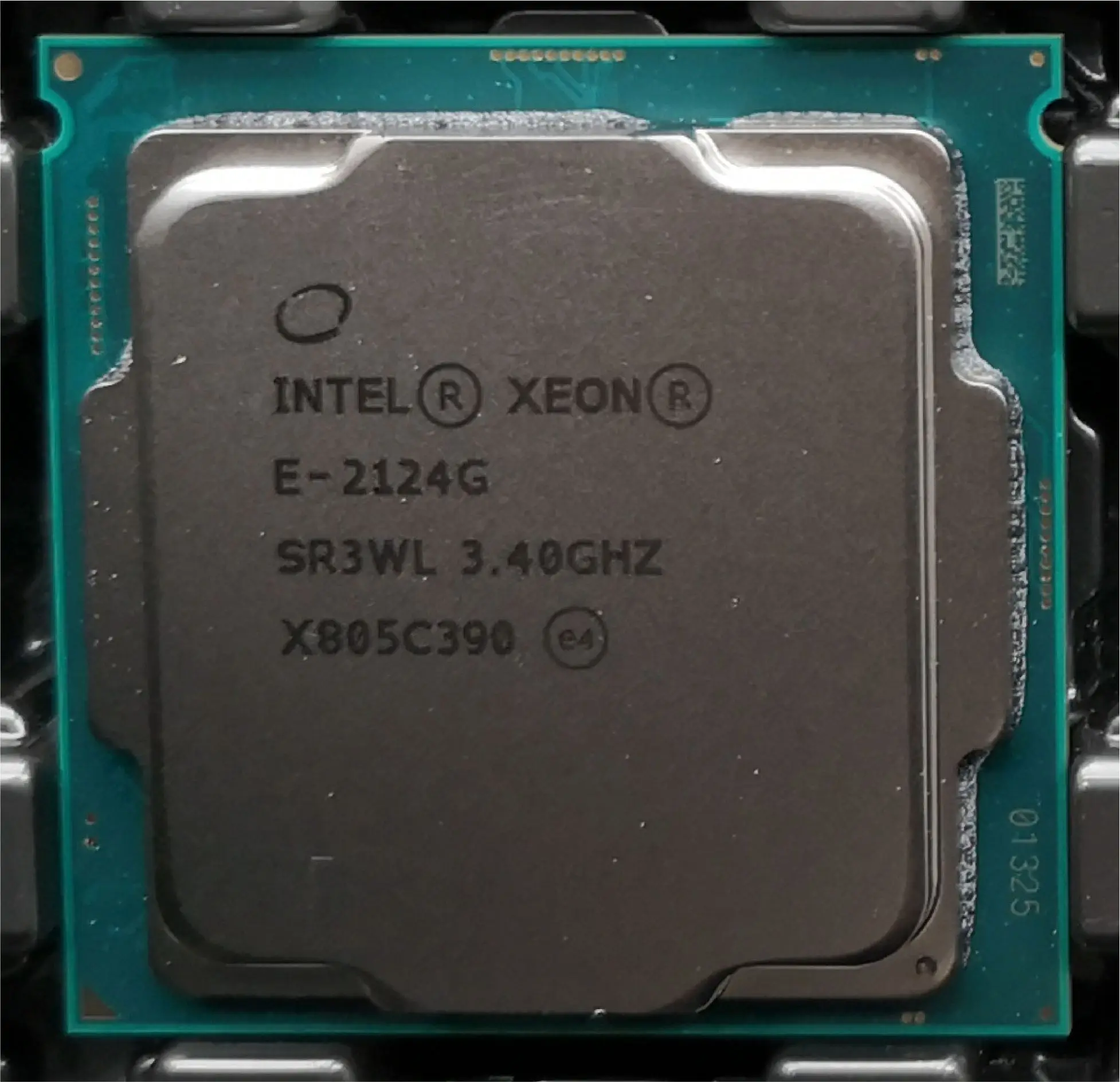 XEON E 2124G 3 40 GHz 4 Core 8MB SmartCache E2124G UHD Graphics P630 DDR4 2666 FCLGA1151 TDP 71W|Процессоры| |