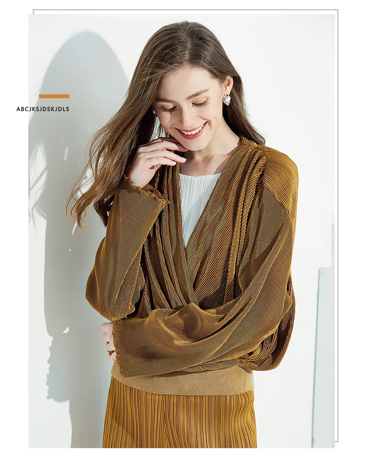 

HOT SELLING Miyake fold double v-neck long sleeve Fold fashionable pullover coat IN STOCK