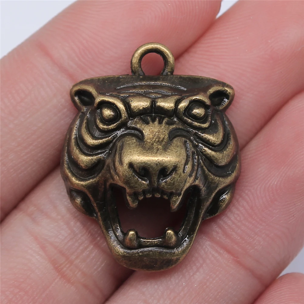 

WYSIWYG 2pcs 31x24x10mm Pendant Tiger Animal Tiger Head Charm Pendants Antique Silver Color 3D Tiger Head Pendants