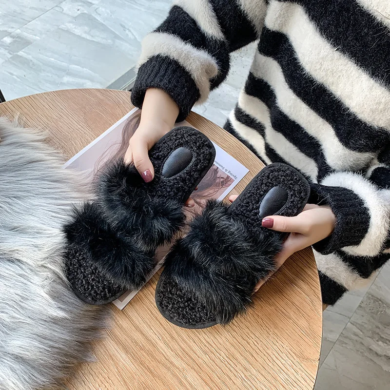 

Winter Women House Furry Slippers Fashion Faux Fur Warm Shoes Women Slip on Flats Female Home Slides Black Plush Slippers
