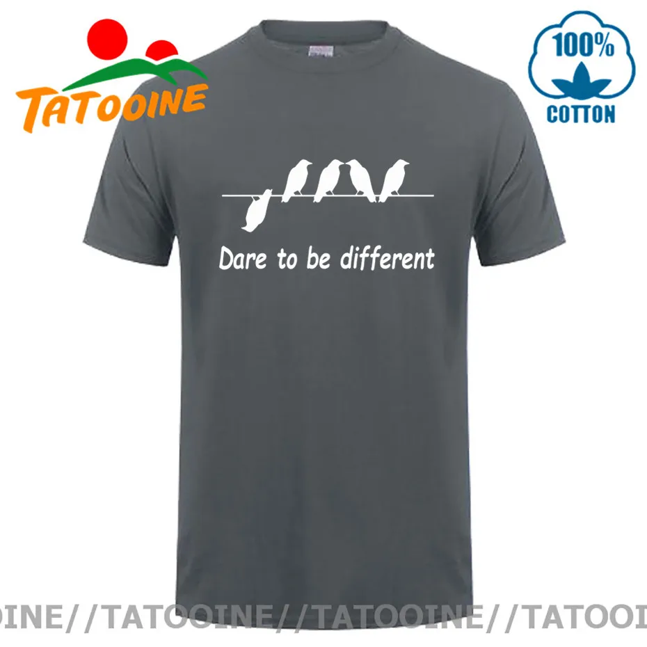 Мужская забавная футболка с принтом ТАТУИН Dare to be Different черная в виде птиц