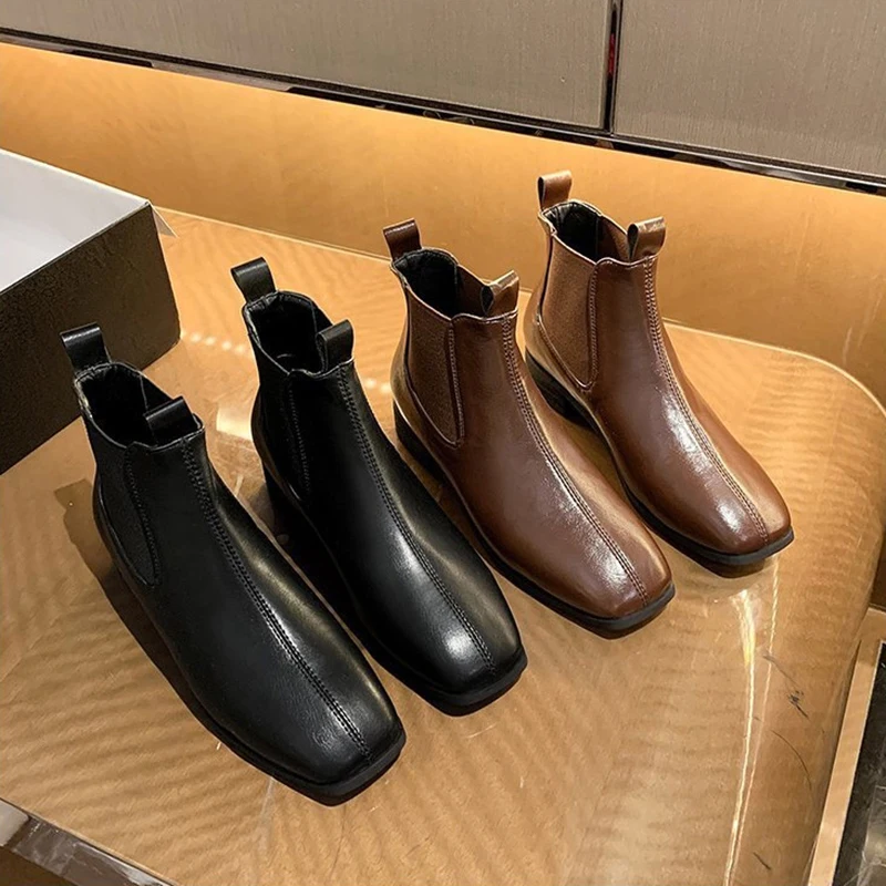 

Women's Autumn shoe Boots 2020 New Ladies Short Boots Non-slip Women's Ankle Boots British style Black Brown Women Boot Botas