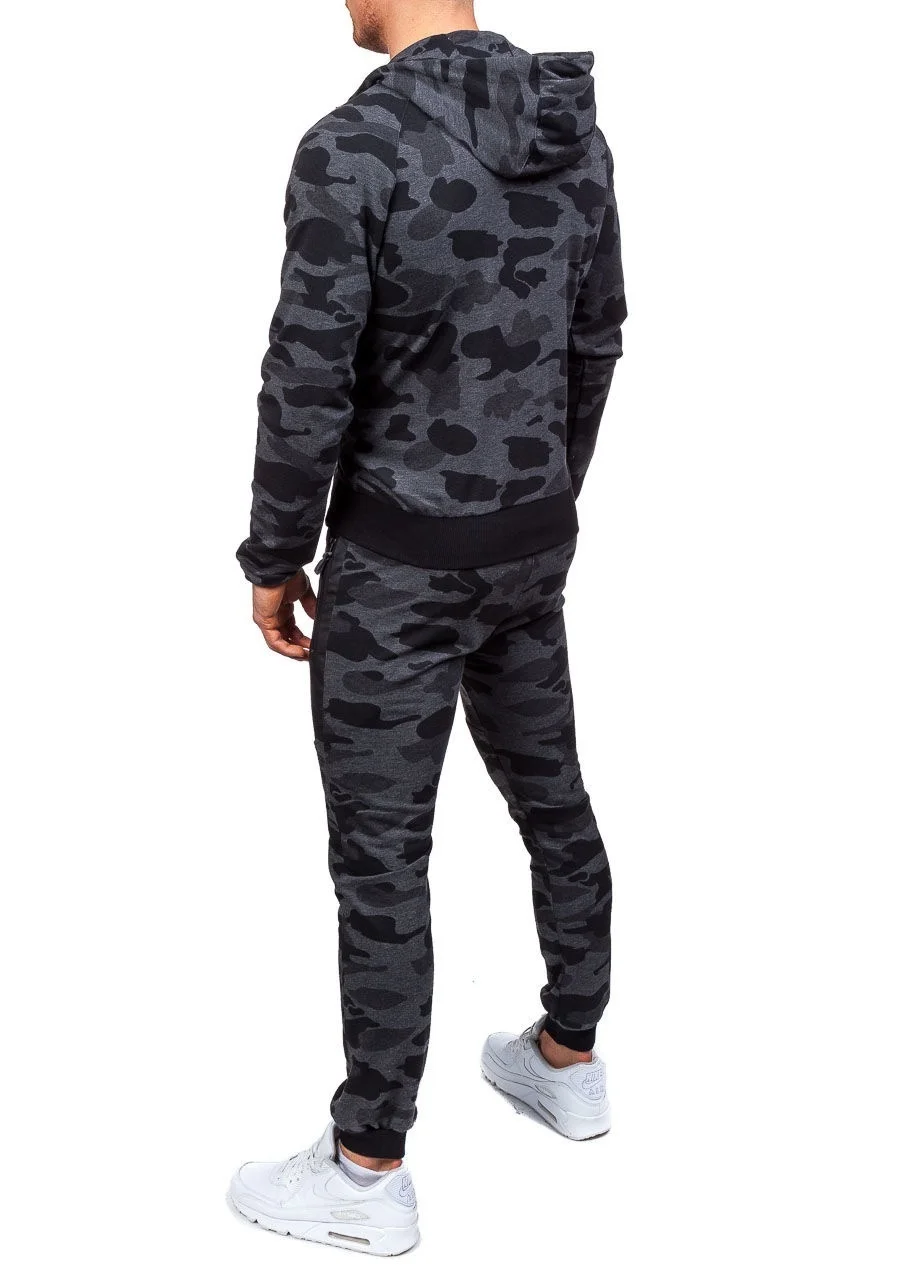 Коллекция осень зима 2018 молодежные модные камуфляжные мужские костюмы ZOGAA свитер