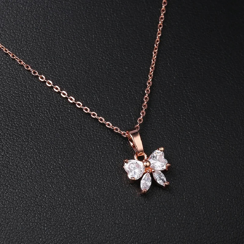 

Color Preservation Hypoallergenic Zircon Necklace Ladies Simple Temperament Rose Gold Zircon Necklace Banquet Gift