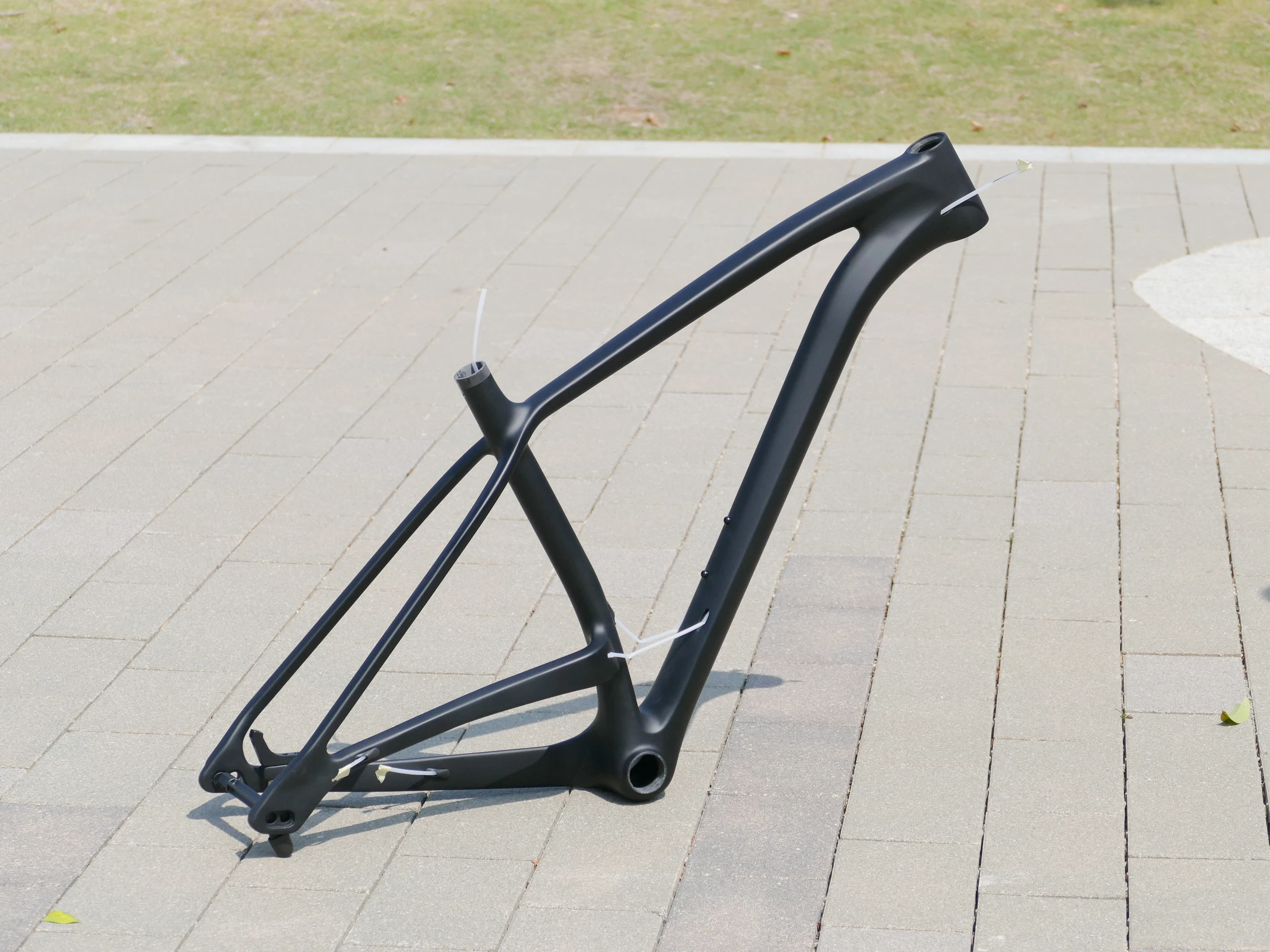 Полностью карбоновая рама для горного велосипеда UD Matt Toray Carbon 29ER Plus Boost + 21