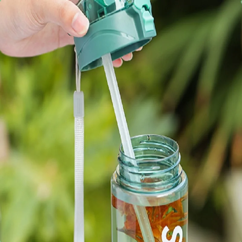 

Portable Drinking Cup with Straw Plastic Large Capacity Sport Water Bottle Anti-Fall Outdoor Drinkware Leakproof Travel Supplies