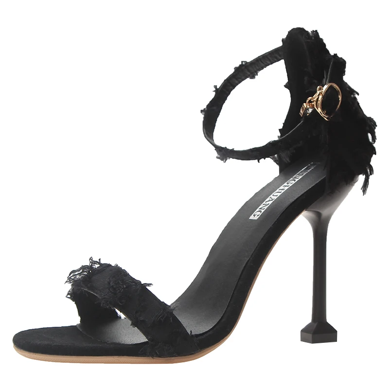 

2019 Summer New Black Sexy Stiletto Buckle With High Heels Wild Open Toe Small Fresh Girl Sandals
