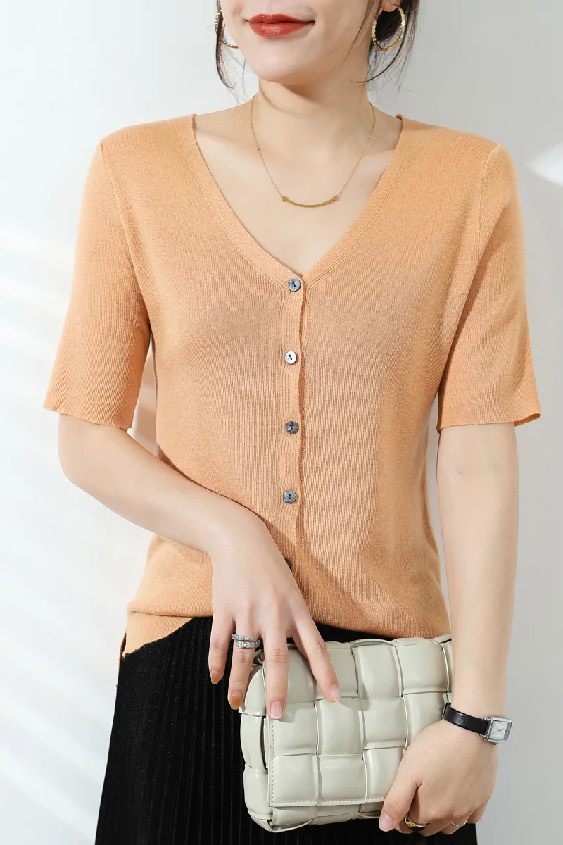 

Spring and summer new cashmere knitted cardigan women's short sleeve V-neck Korean 5-sleeve versatile small fragrance thin coat