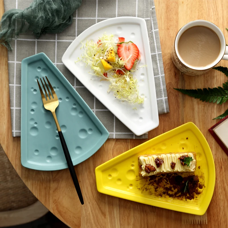 

Ceramic Triangle Shape Dessert Plate Under Glazed Porcelain Dinner Dishes Tray Nordic Dinnerware Microwave Safe Kitchen Supplies