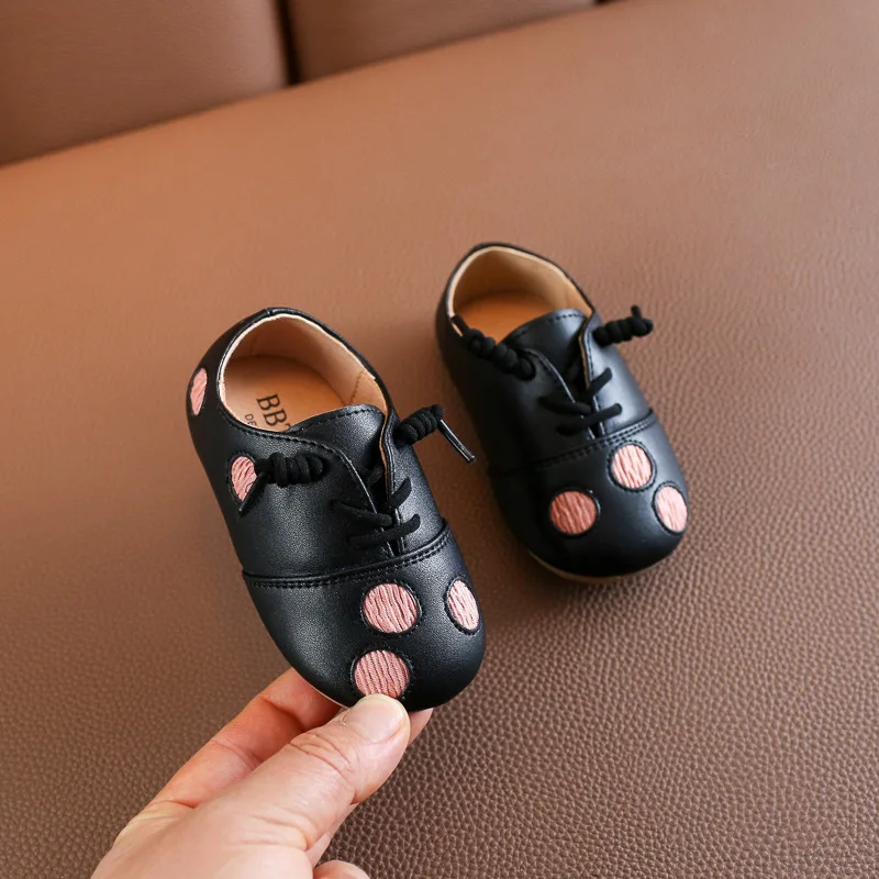 Весенняя повседневная обувь для девочек кожаная мягкая подошва принцесс детская