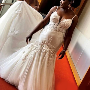 Modest African Mermaid Wedding Dresses Lace Applique Trumpet Bridal Gowns Beach Plus Size Wedding Dress Court Train Robes De Soi