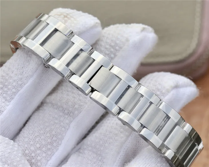

Men's Watch Automatic Mechanical Watch W69010Z4 Watch For Men 28.6mm Diameter Steel Strap Luxury Watch AAA 1:1 Replica Watch