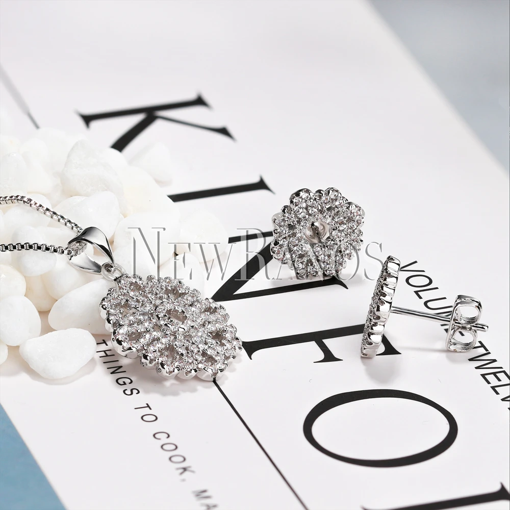 Комплект из колье и серёг с фианитом | Украшения аксессуары