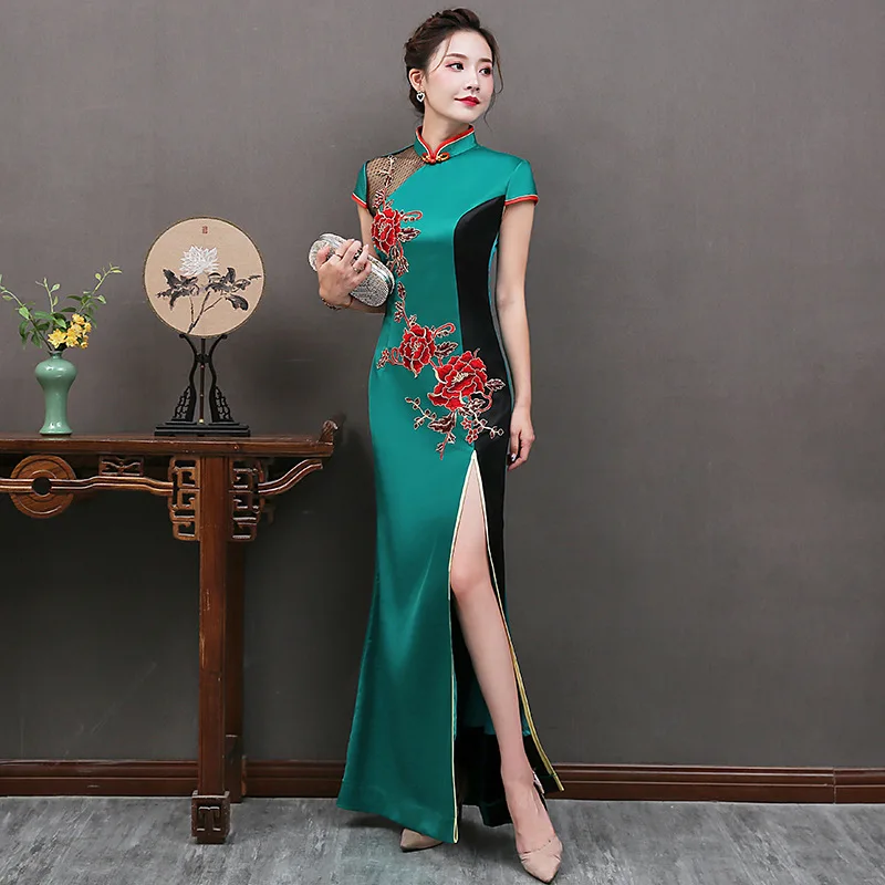 

Sexy Split Chinese Cheongsam Dress Long Qipao Green Embroidery Oriental Style Party Dresses China Traditional Women Wedding Gown