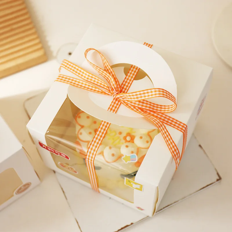 

Decoration packaging gifts guests wholesale box small candy A gift candy box Holiday favors guests Newborn gift Wedding event