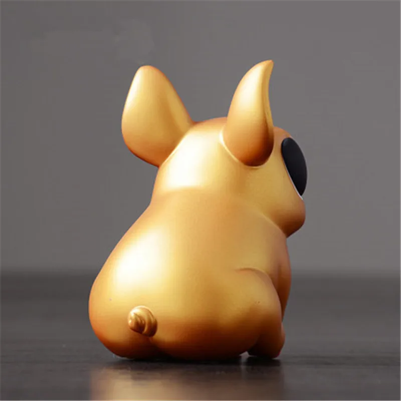 

Modern Simple Q Version Simulation Vinyl Lucky Pig Sculpture Craftwork Creative Coffee Shop Showcase Ornaments X2619