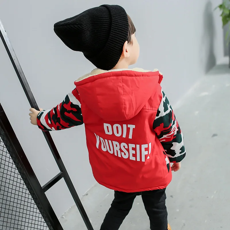 

Kids boys letter print hooded winter thick padded camouflage jacket new big virgin, 4-12 years old