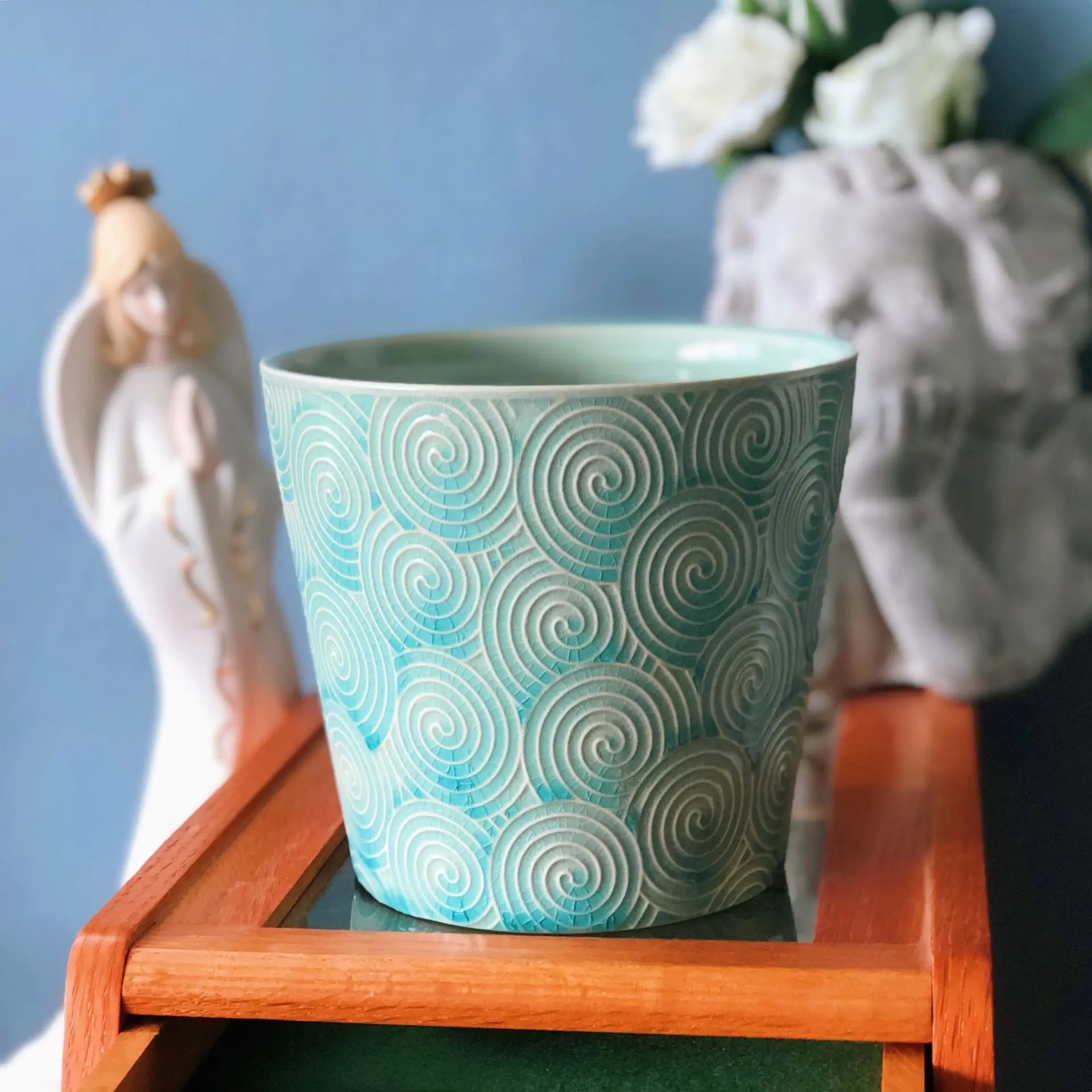 

Creative Modern Classical Flower Pots For Indoor Flowers Ceramic Flower Pot Stand Green Plants Macetero Home Decoration EJ50FP