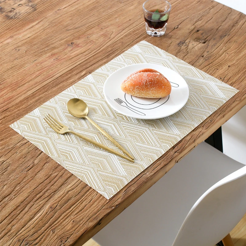 

Inyahome Friendly Washable Place Mats Non-Slip Heatproof Woven Placemats for Dining Table Fabric Place Mat PVC Home Decoration
