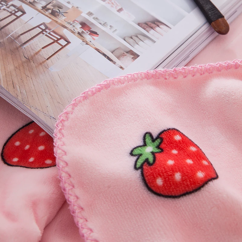 Strawberry blankets fashion twin girls Throw Flannel blanket on Bed/car/sofa cartoon kids rugs fruits double | Дом и сад