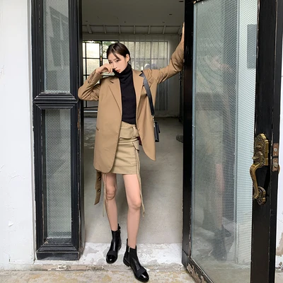 

Retro Metal Buckle Short Woman Chelsea Boots Genuine Leather Round Toe Low Heel Slip-On Winter Ankle Boots Fashion Brown Shoes