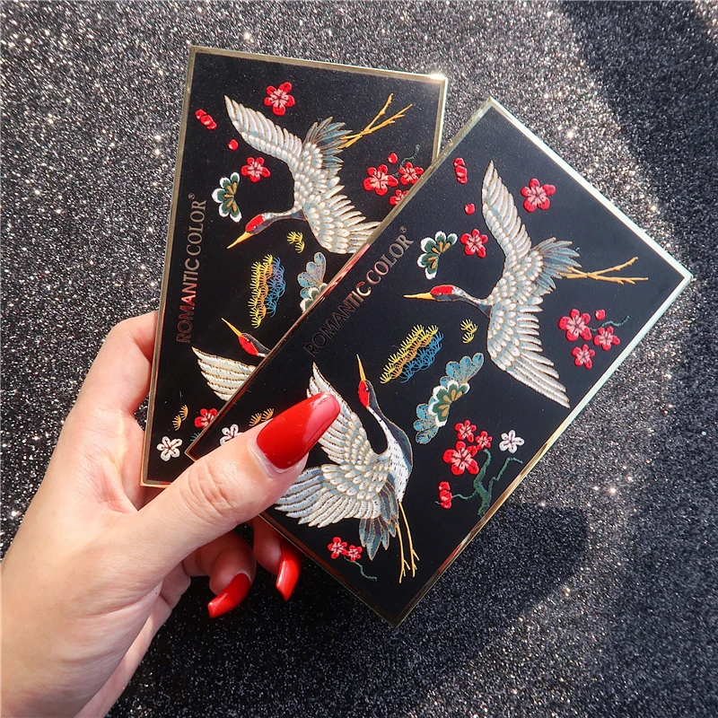 Палитра теней для век 8 цветов матовые блестящие пигментированные тени палитра