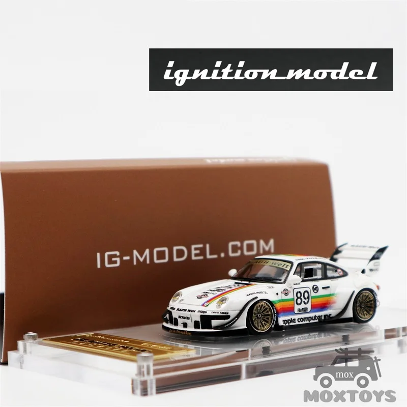 

IG 1:64 RWB 993 белая модель автомобиля из смолы Apple № 89