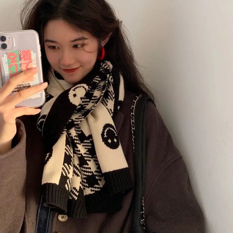 

Wool Knitted Scarf Double-sided Smiley Face Scarf Women's Winter Scarf White and Black Foulard Shawl for Female Muffler Echarpe