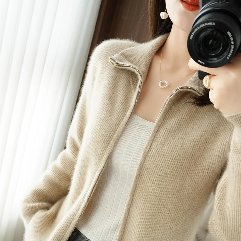 

Женский укороченный кардиган из кашемира и шерсти