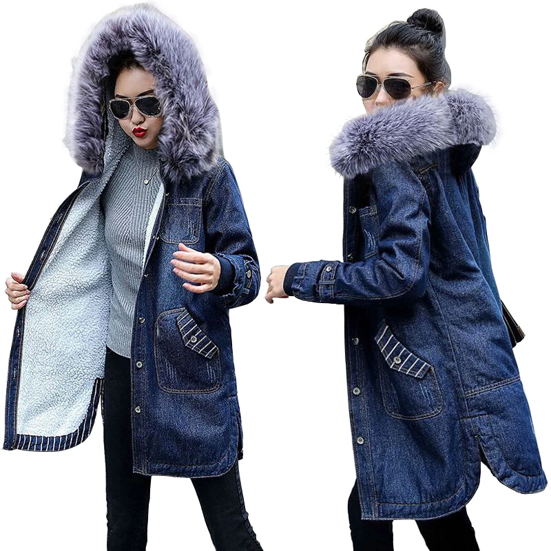 Зимняя теплая меховая джинсовая куртка женская бомбер с длинным рукавом женский