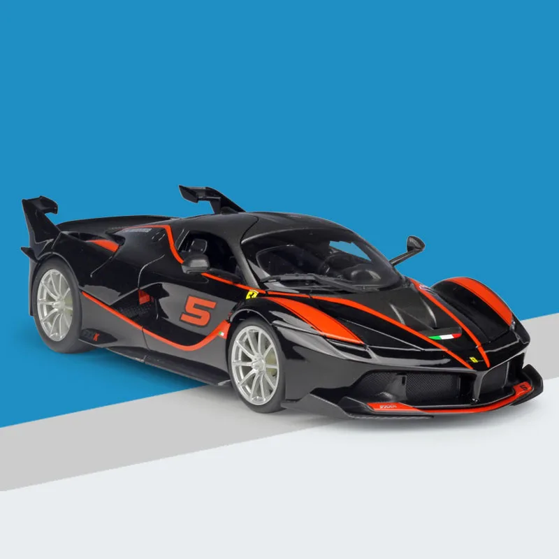 Bburago литая под давлением модель спортивного автомобиля FXX K EVO 1:18 из металлического сплава Высокая симуляция автомобилей с базой Игрушки для мальчиков подарки для мальчиков - Цвет: Black with box