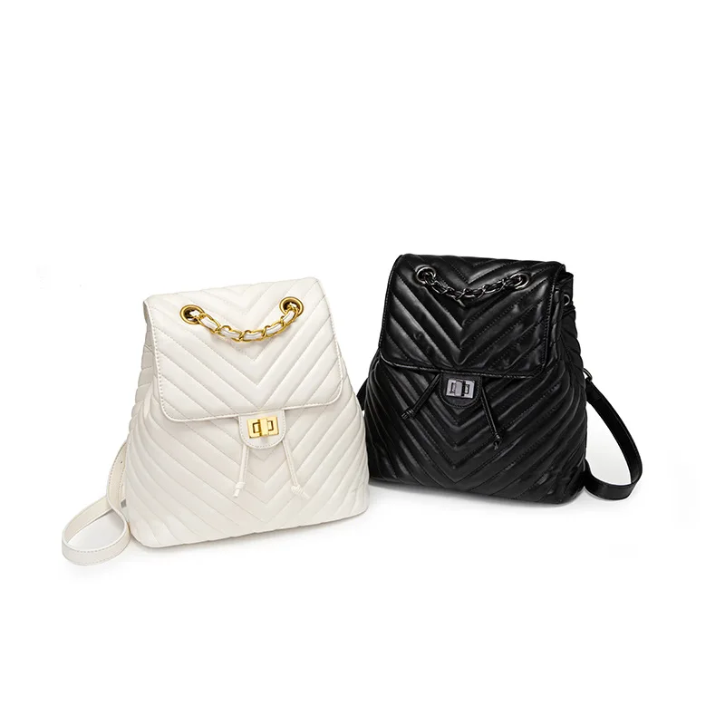 

2021 new style shoulder bag fashion rhombus chain Korean version of pure color casual women's black backpack