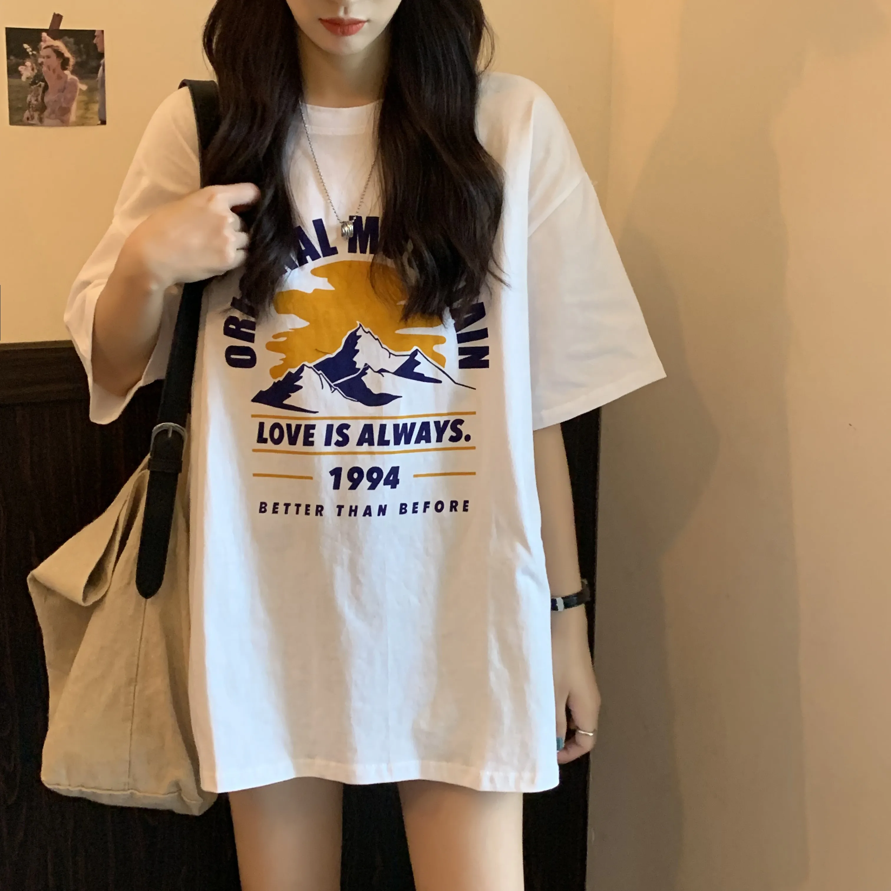 

XZ2803 Summer Korean version of the small loose short-sleeved niche T-shirt women