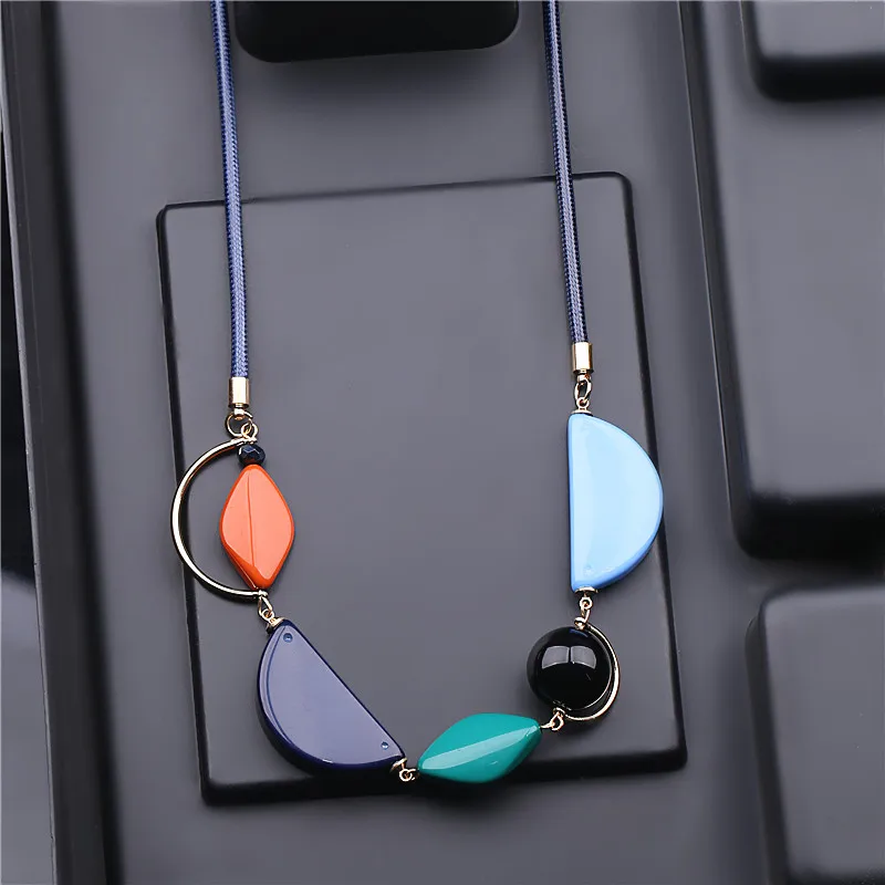 Новинка 2020 Трендовое длинное ожерелье в стиле бохо из полимерных бусин женское