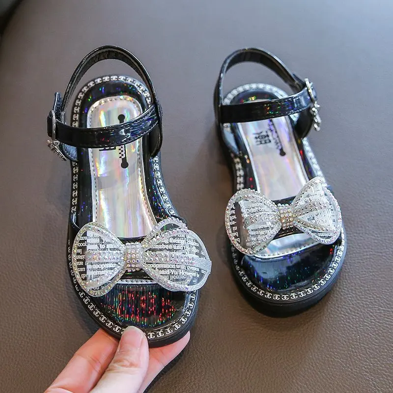 Сандалии для девочек со стразами новинка 2020 корейские летние детские пляжные