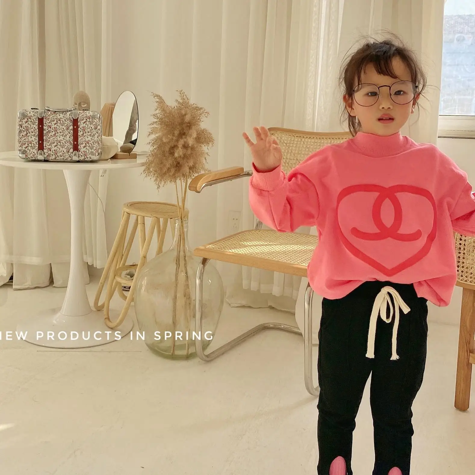 

2021 Spring New Arrival baby Girls Sweater Long Sleeve Printed T Shirt Toddlers Cotton Tops Kids Clothes ropa bebe