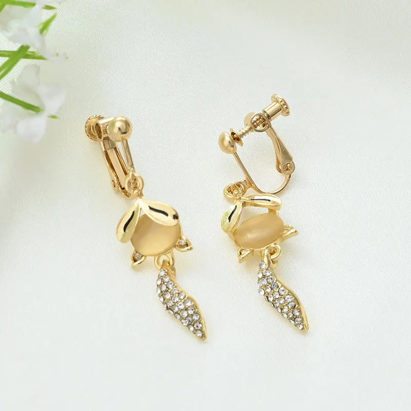 

Female Cute Fox Stud Earrings Cat Eye Stone Jewelry Zircon Drop Earrings for Women Girls Fashion Valentine's Day Gift