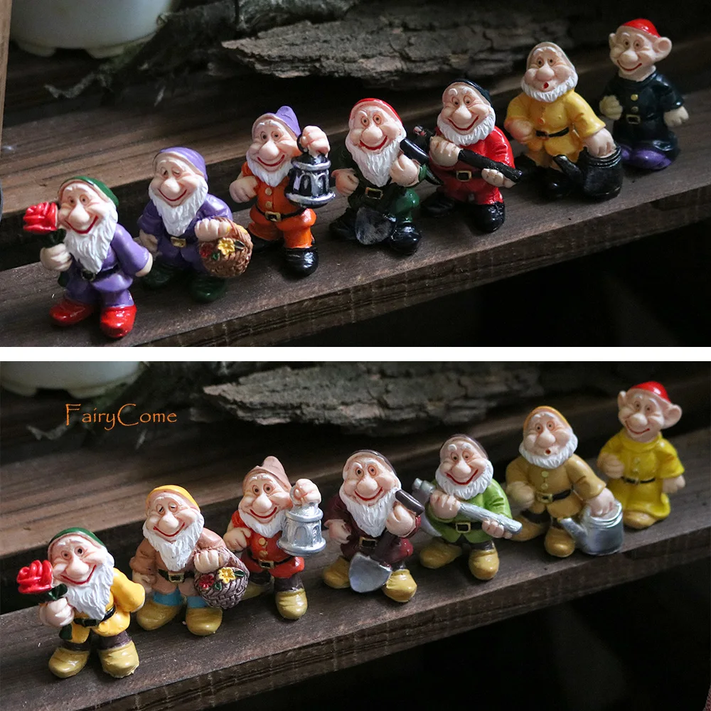 

7Pcs Miniature Garden Gnomes Dwarf Figurines Mini Resin Fairy Garden Elf Gnomes Figures Funny Bonsai Micro Statue Decoration